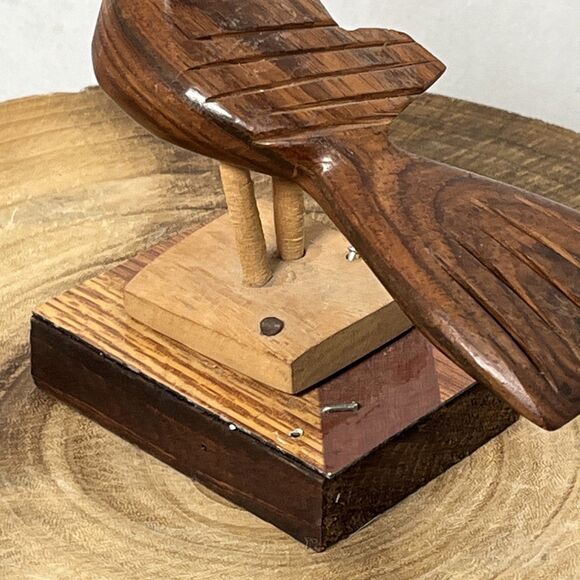 Vintage MCM 1960s Hand Carved Figural Wooden Bird On Stand Big Eyes Hand Made - Picture 3 of 8
